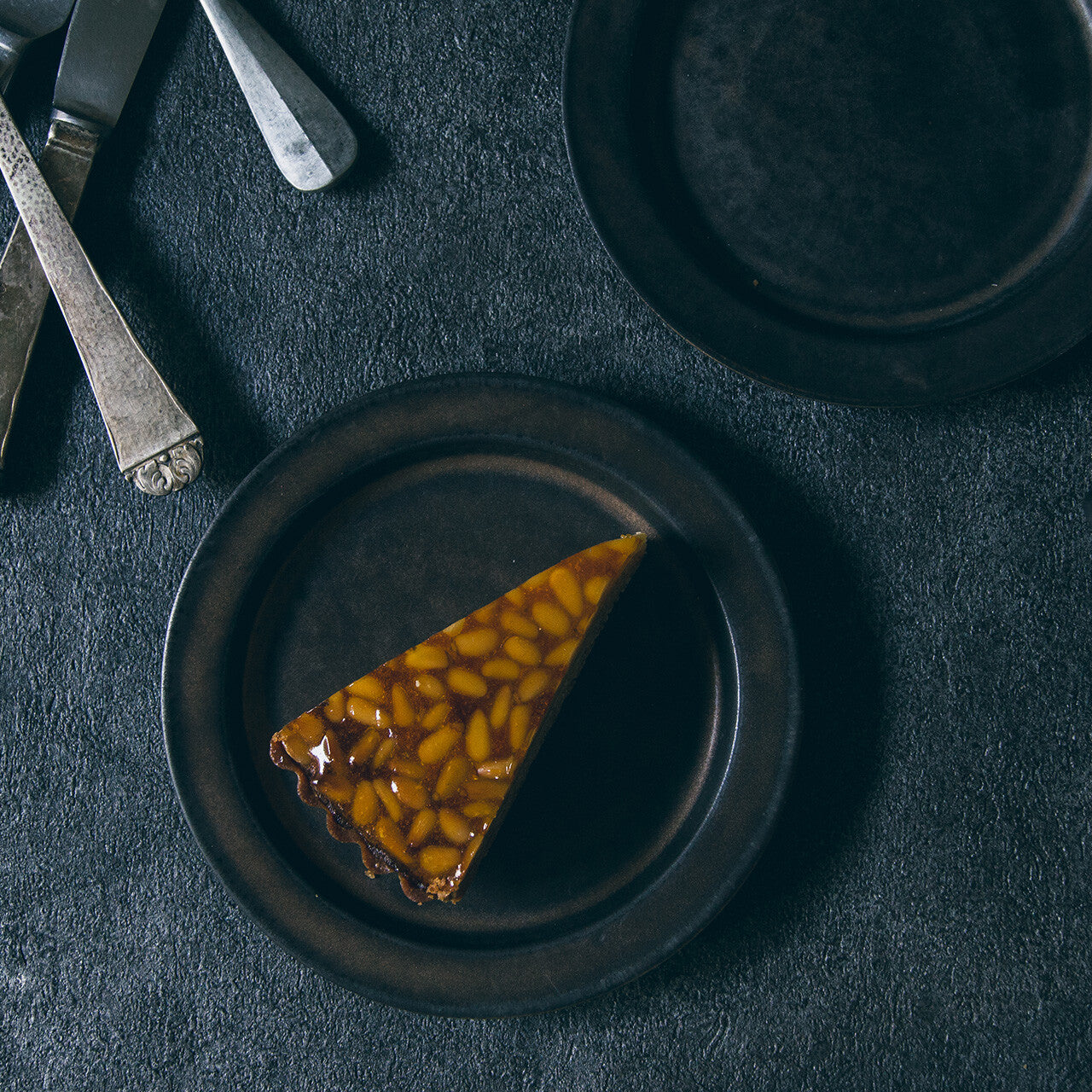 Ancient Pottery Plate 古銅金 圓盤 S