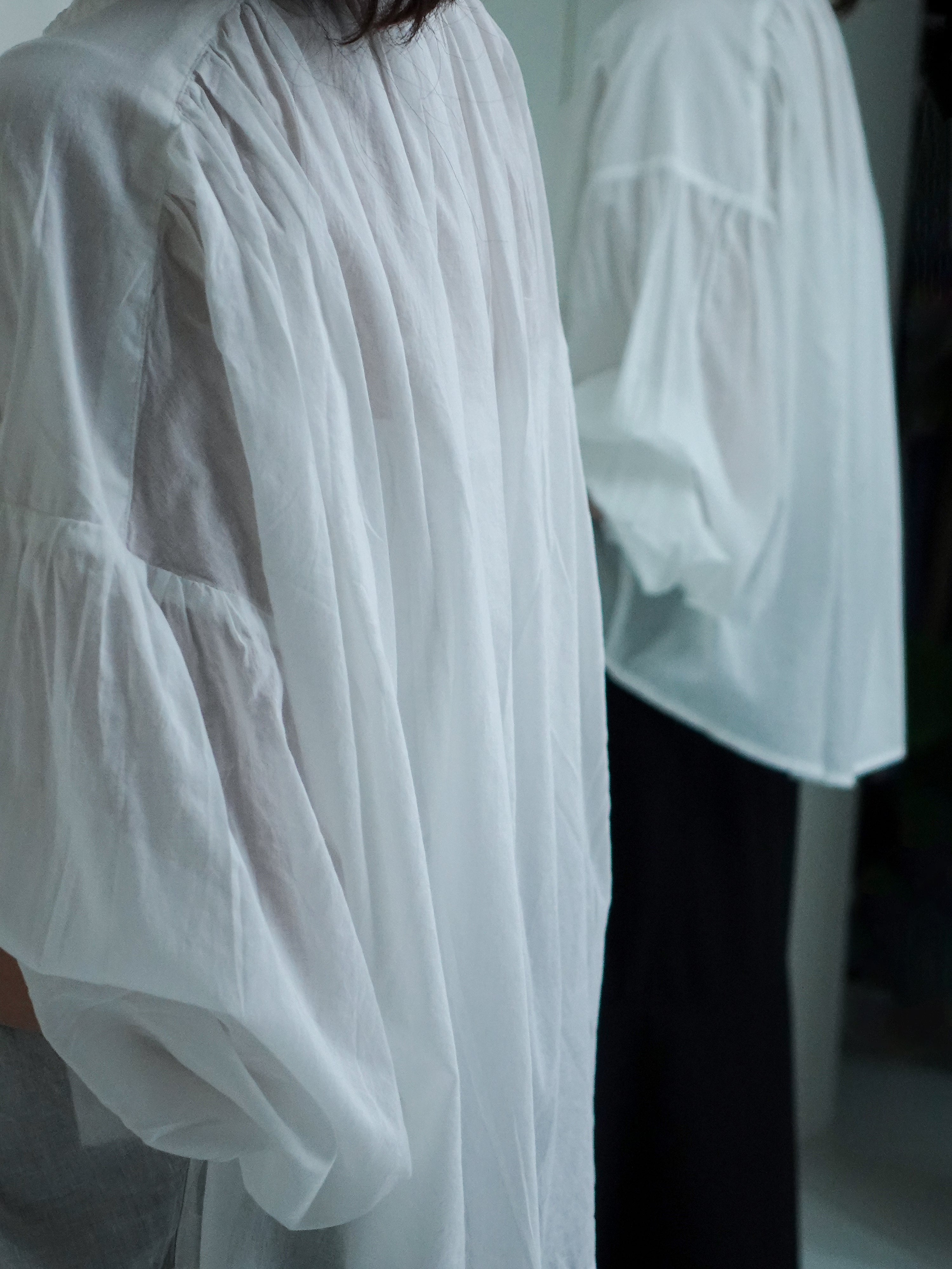 巴里紗短板開襟上衣 白