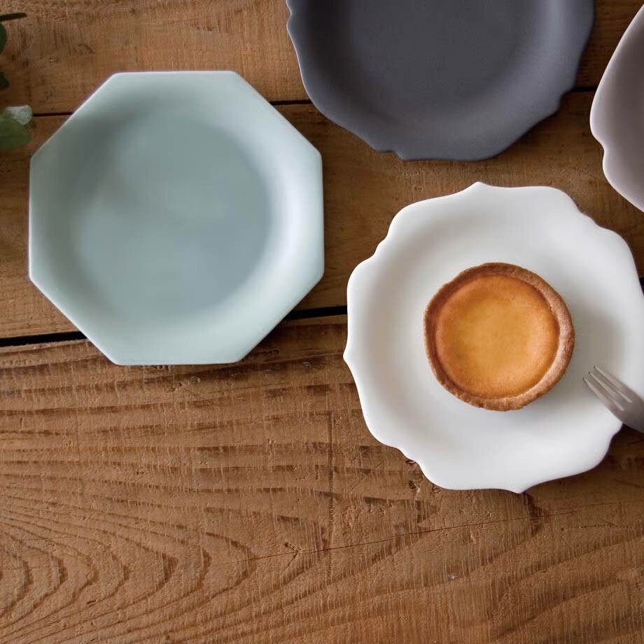 meimei-ware 16.5 取皿 稜花（青白）