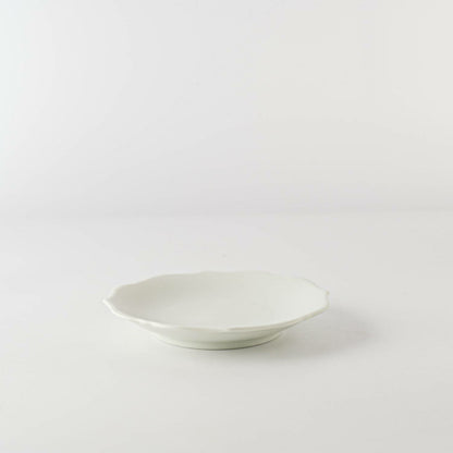 meimei-ware 16.5 取皿 稜花（青白）