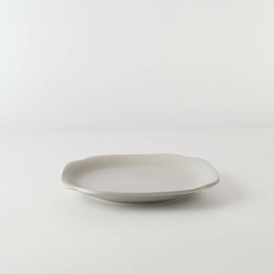 meimei-ware 16.5 取皿 隅入（薄灰）