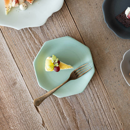 meimei-ware 16.5 取皿 八角（青磁）