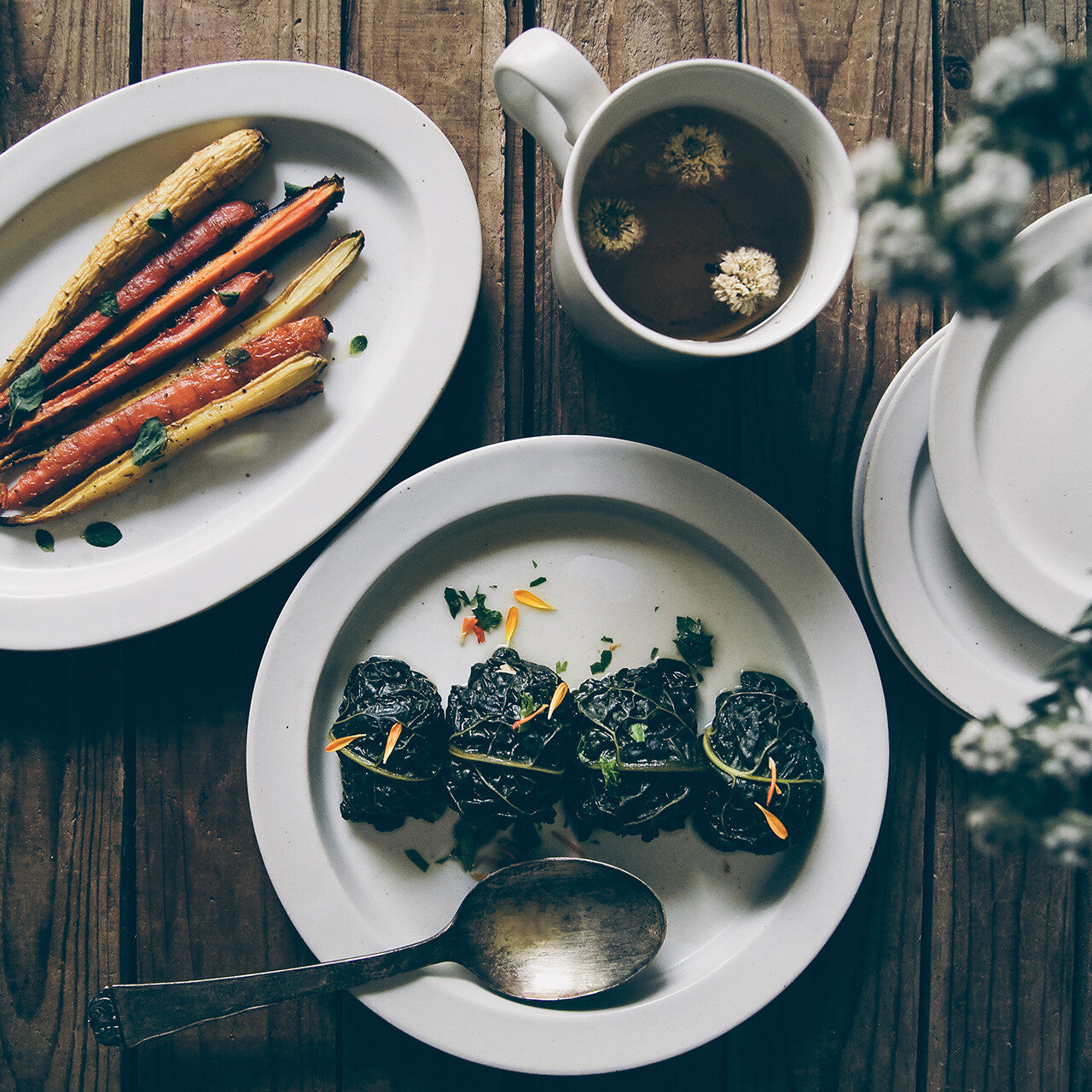 Ancient Pottery Plate 古董白 圓盤 L