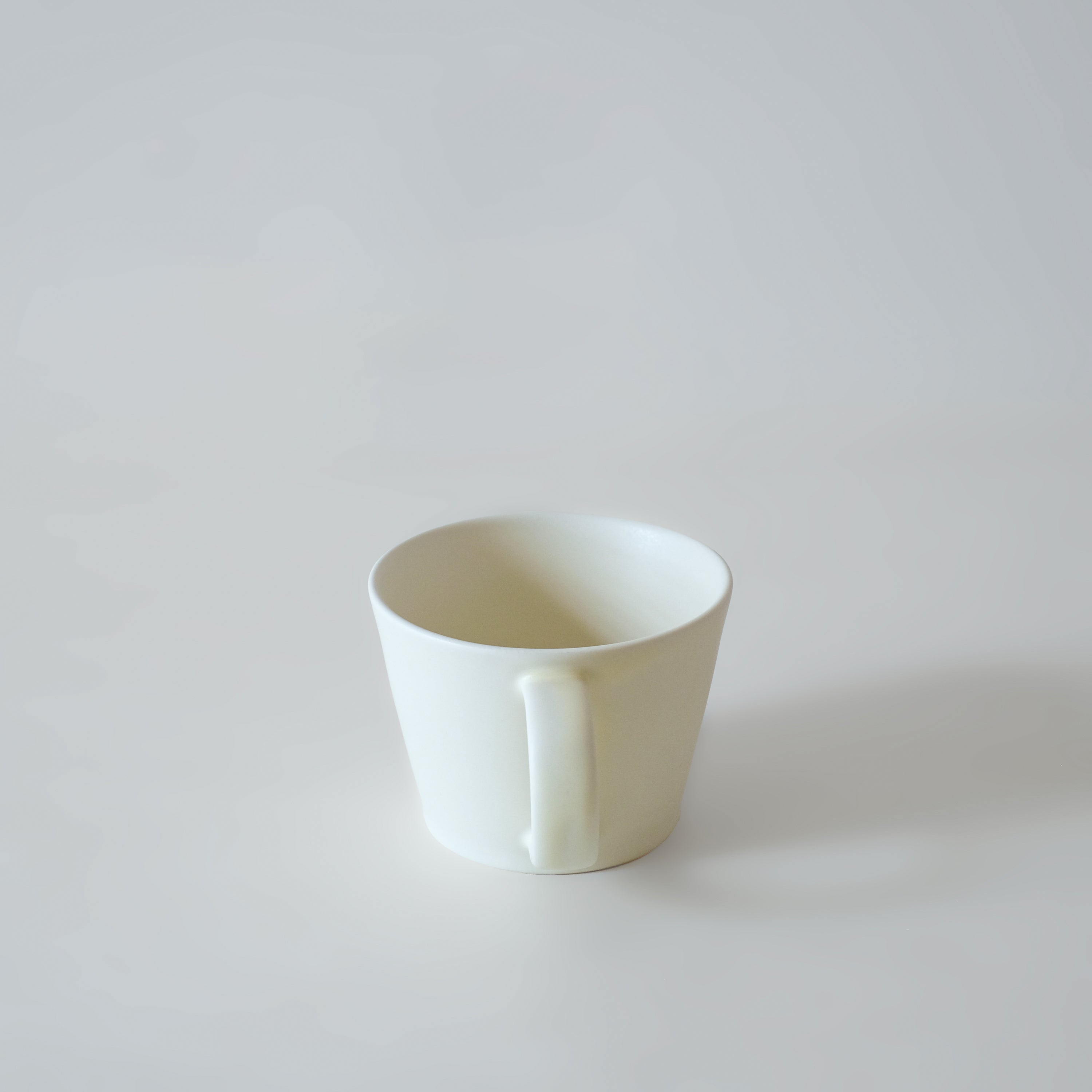 Sara Coffee Cup 奶油白 咖啡杯
