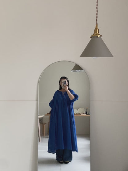 綁帶澎袖洋裝 紺青